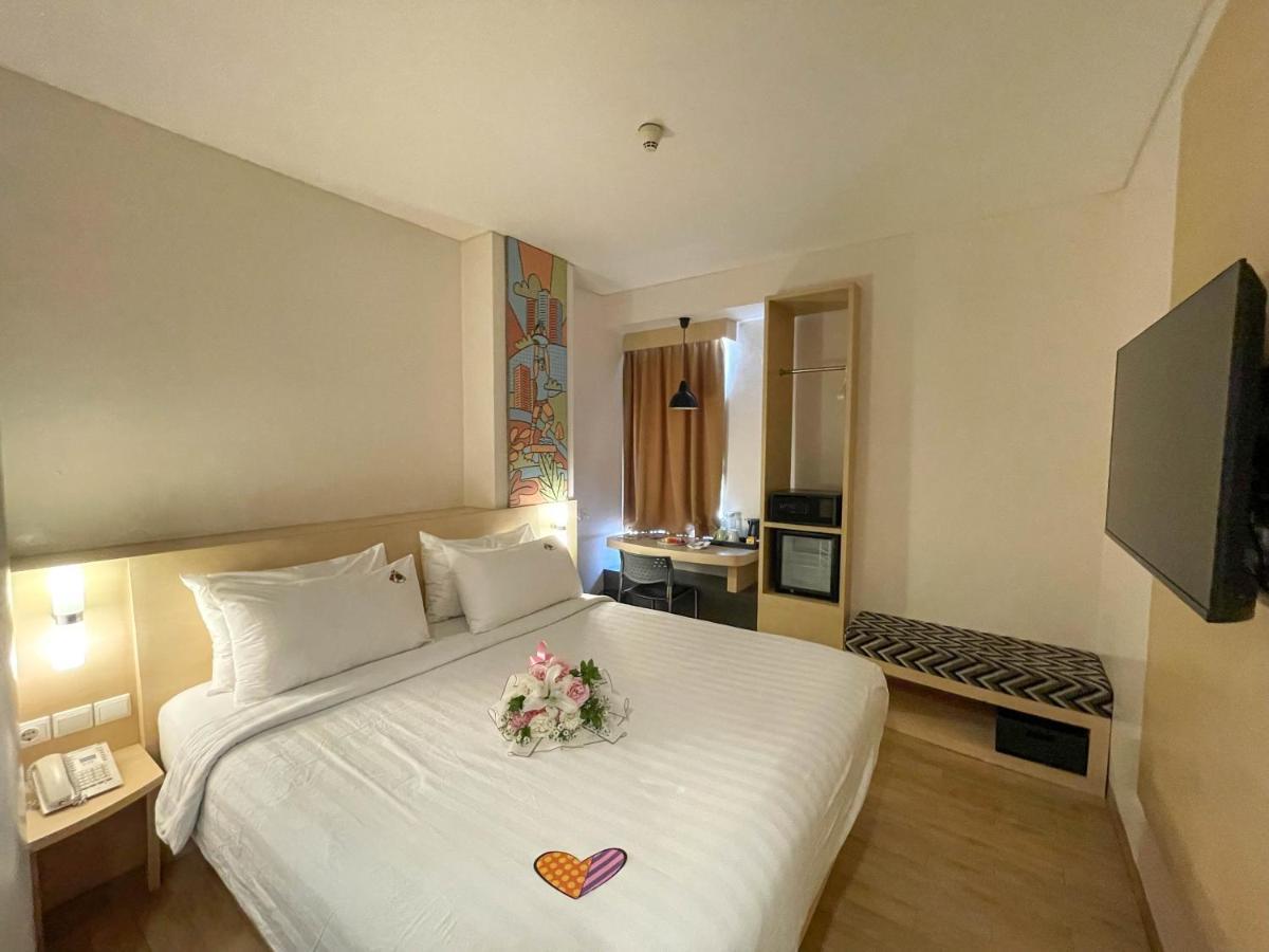 Maxone Premier Melawai Hotell Jakarta Rom bilde