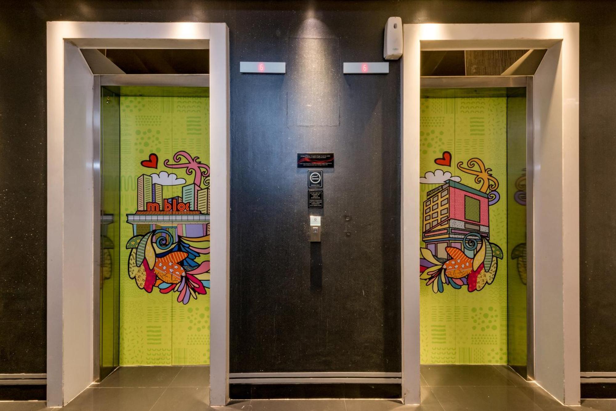 Maxone Premier Melawai Hotell Jakarta Eksteriør bilde